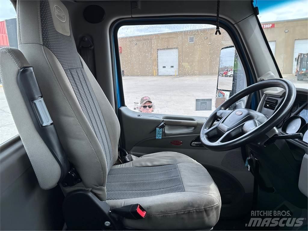 Peterbilt 579 曳引機組件