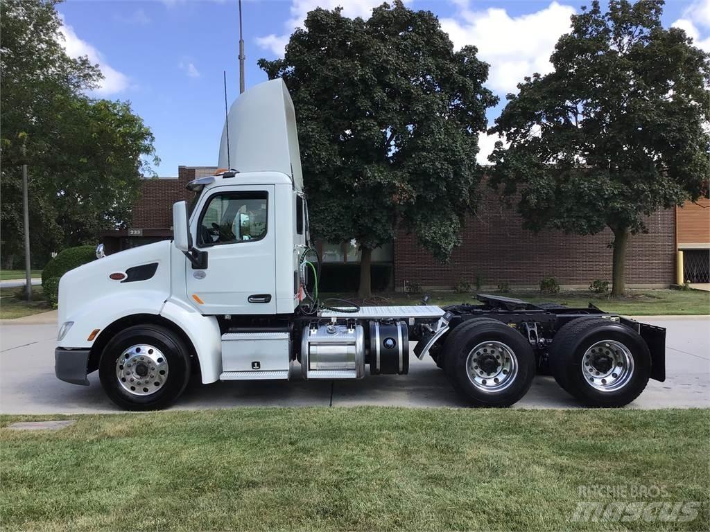 Peterbilt 579 曳引機組件
