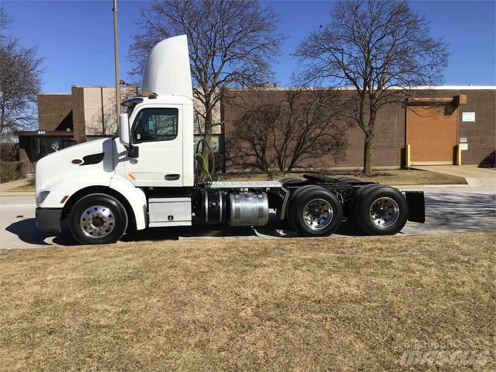 Peterbilt 579 曳引機組件