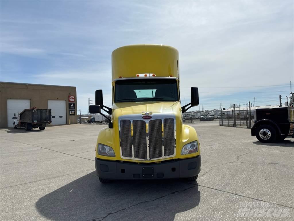 Peterbilt 579 其他貨車