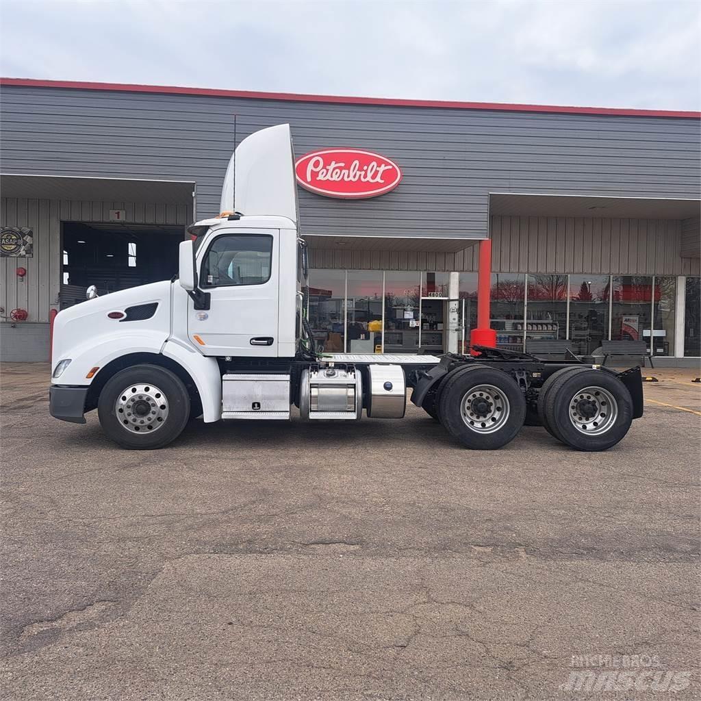 Peterbilt 579 曳引機組件