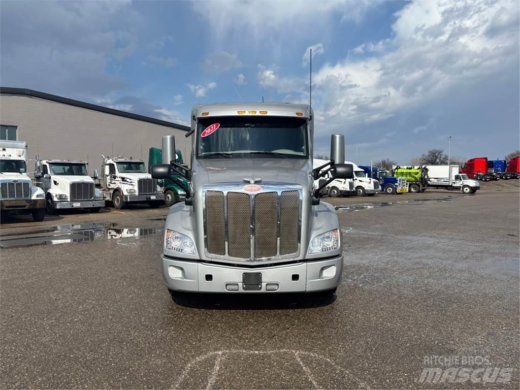 Peterbilt 579 曳引機組件