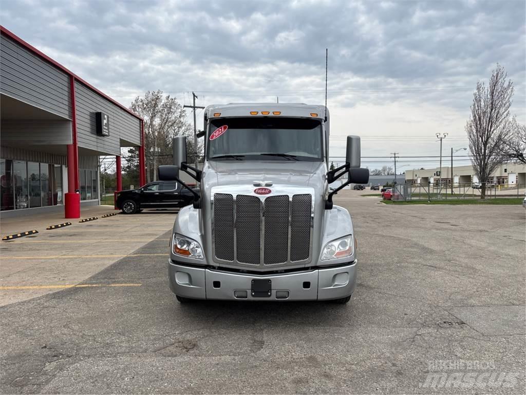 Peterbilt 579 曳引機組件