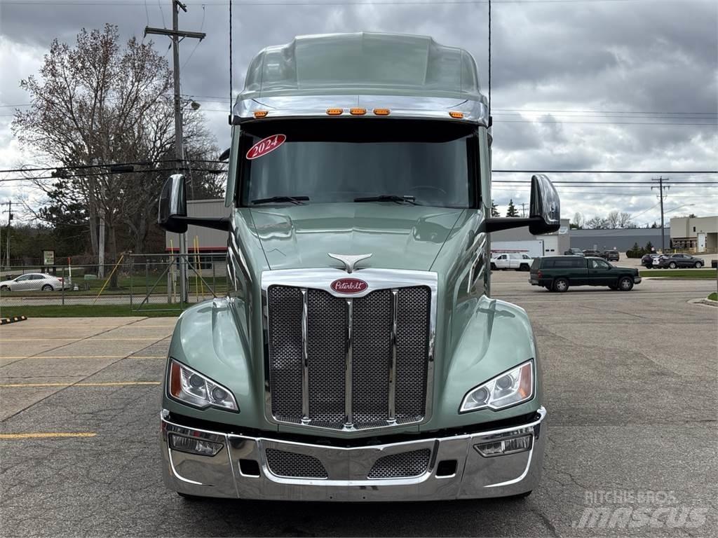 Peterbilt 579 曳引機組件