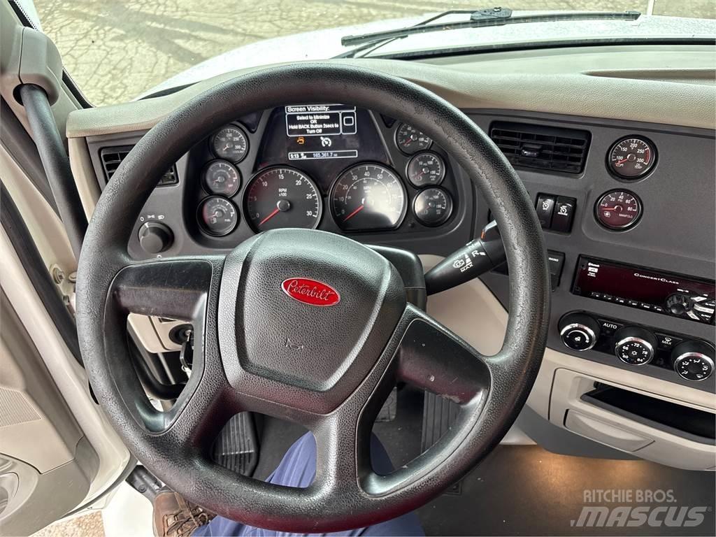 Peterbilt 579 曳引機組件