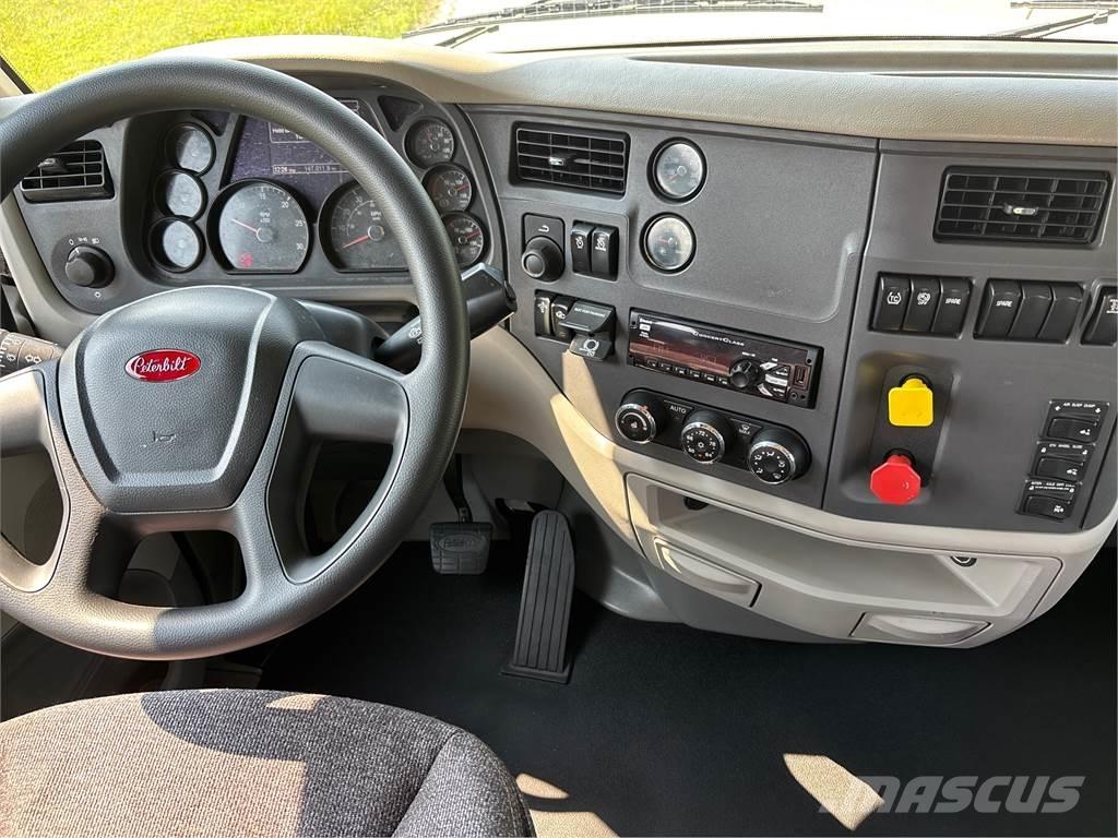 Peterbilt 579 曳引機組件