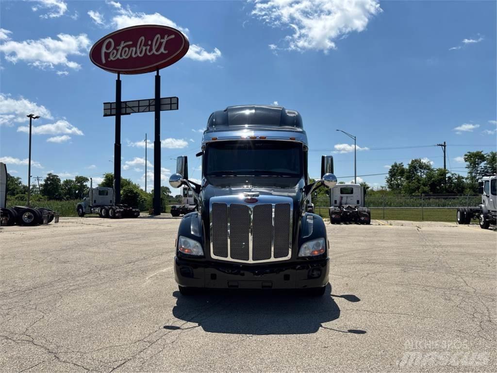 Peterbilt 579 其他貨車