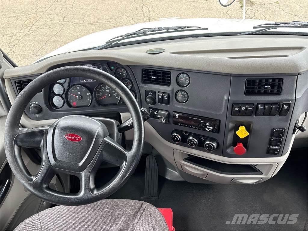 Peterbilt 579 其他貨車