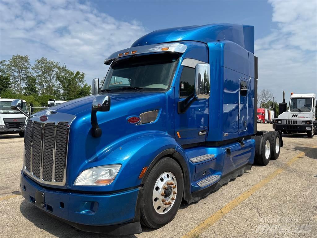 Peterbilt 579 其他貨車