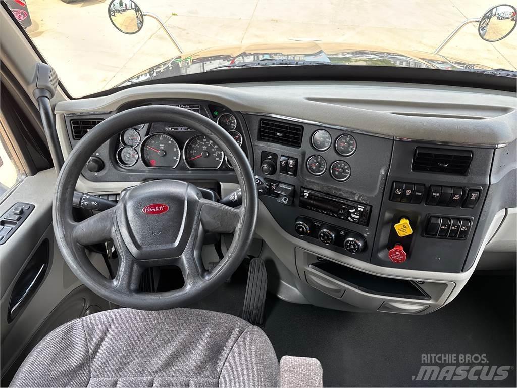 Peterbilt 579 其他貨車