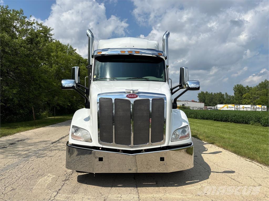 Peterbilt 579 其他貨車