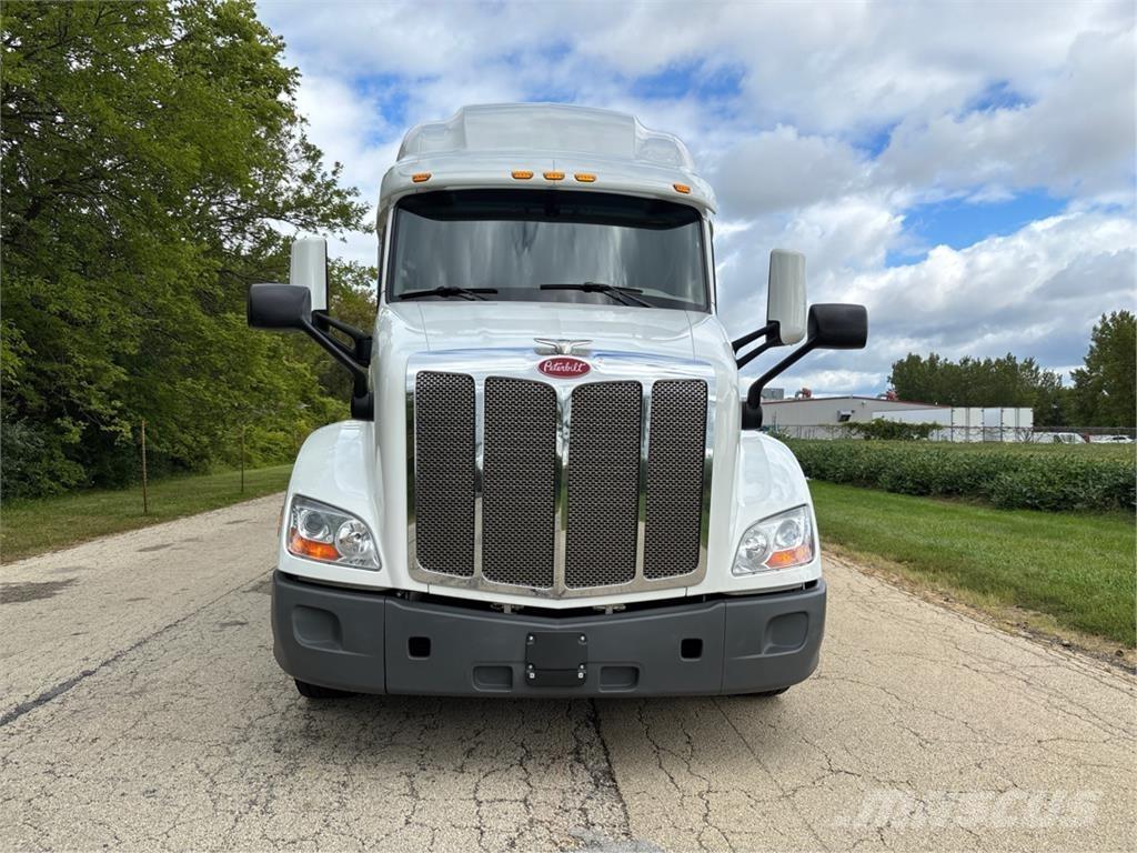 Peterbilt 579 其他貨車
