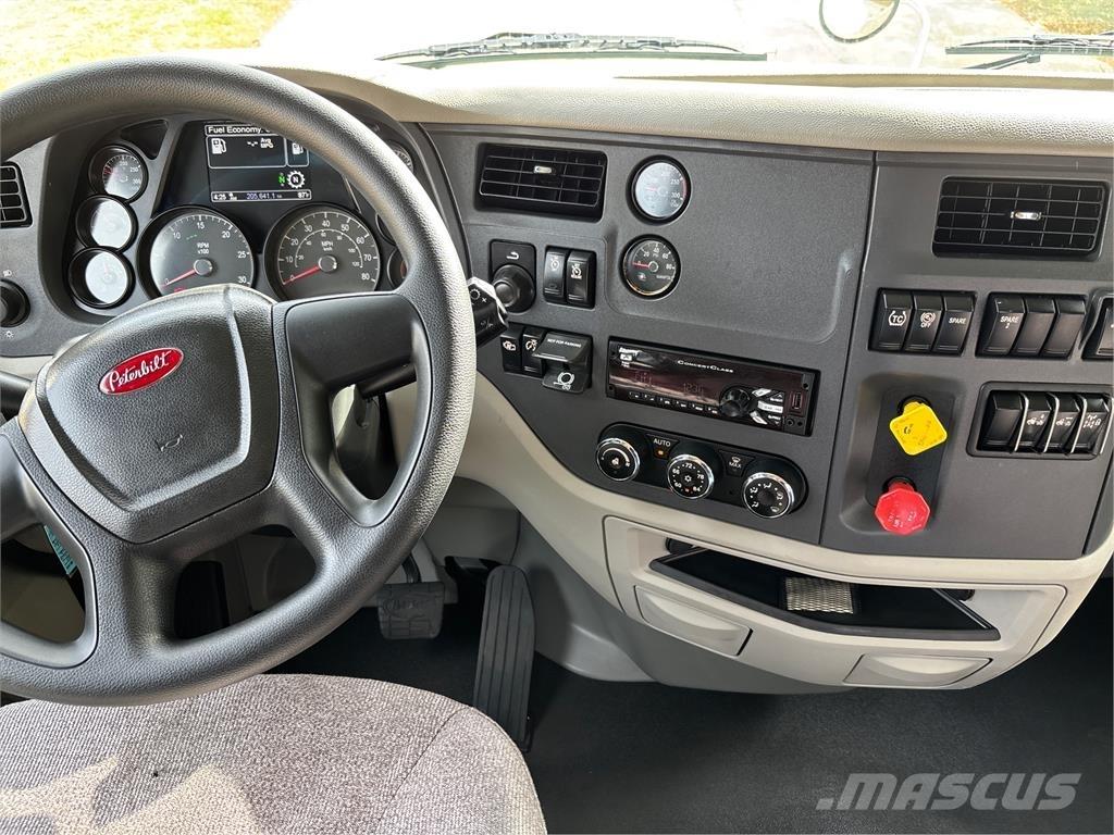 Peterbilt 579 其他貨車