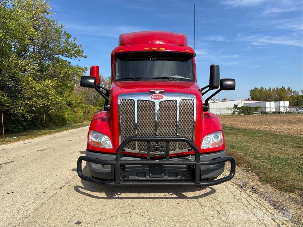 Peterbilt 579 其他貨車