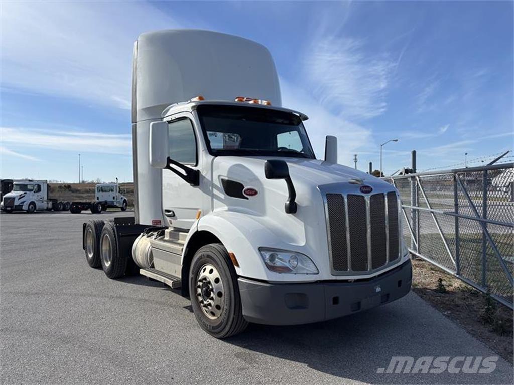 Peterbilt 579 曳引機組件