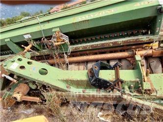 Amazone 402 其他地面照料機械