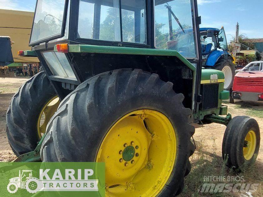 John Deere 2130 曳引機