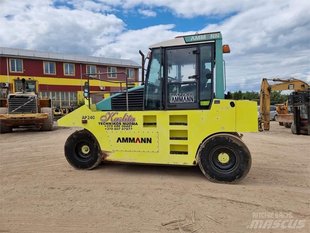 Ammann AP240 膠輪滾壓機