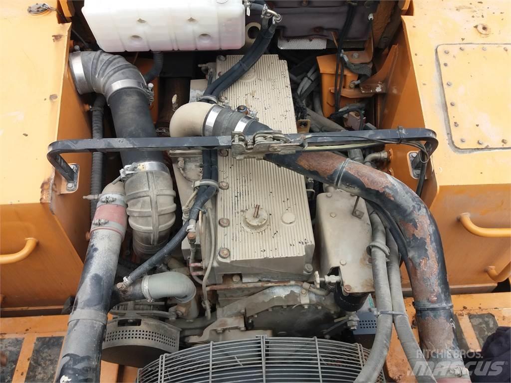 CASE 330 鉸接式起吊車