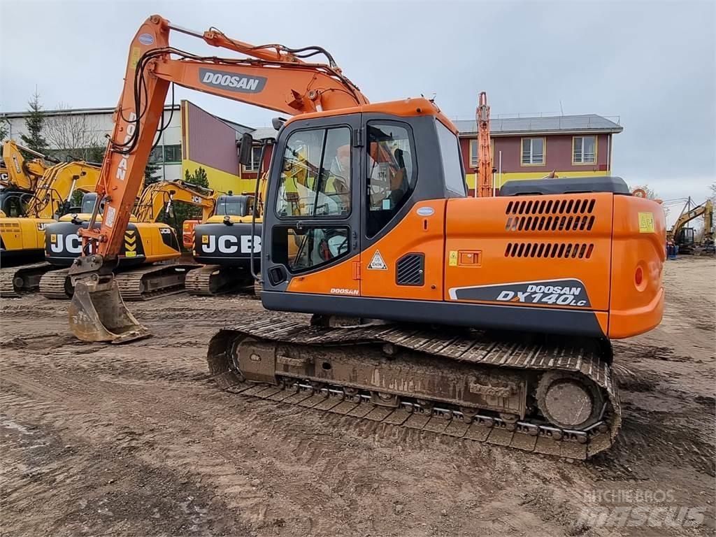Doosan DX140LC-3 履帶式 挖土機/掘鑿機/挖掘機
