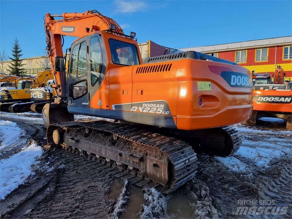 Doosan DX225LC 履帶式 挖土機/掘鑿機/挖掘機
