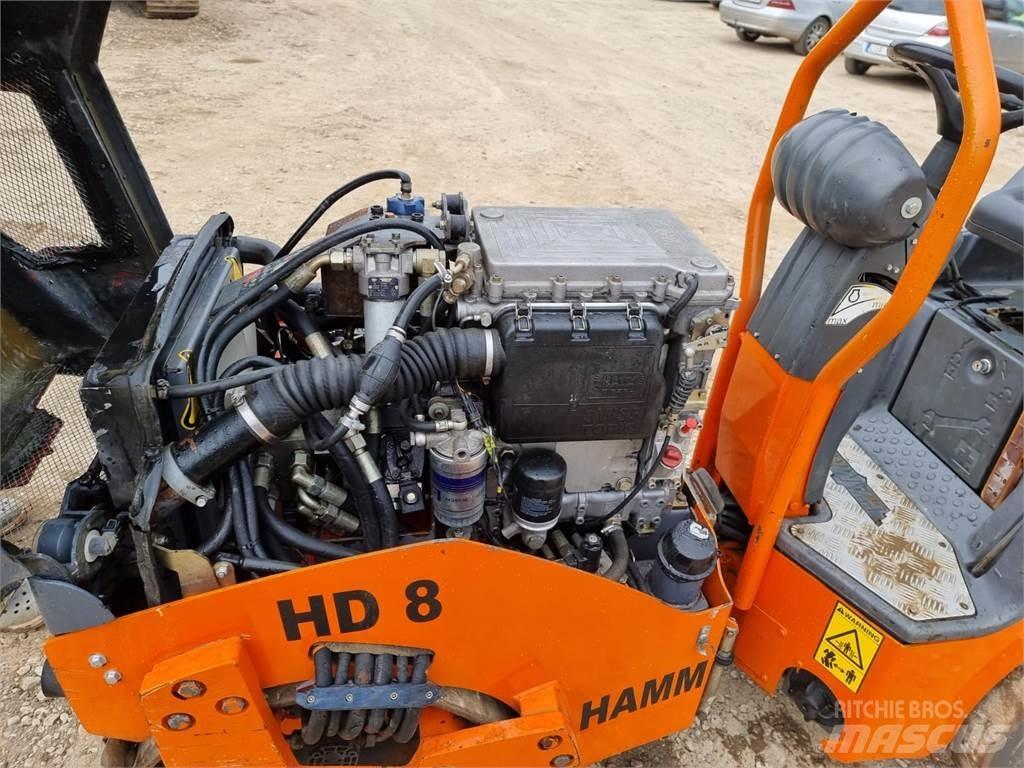 Hamm HD8VV 雙輪滾壓機
