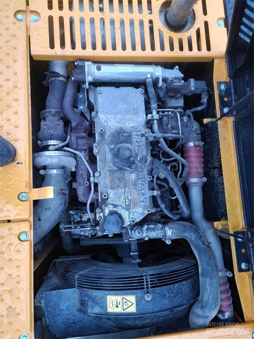 JCB JS220LC 履帶式 挖土機/掘鑿機/挖掘機