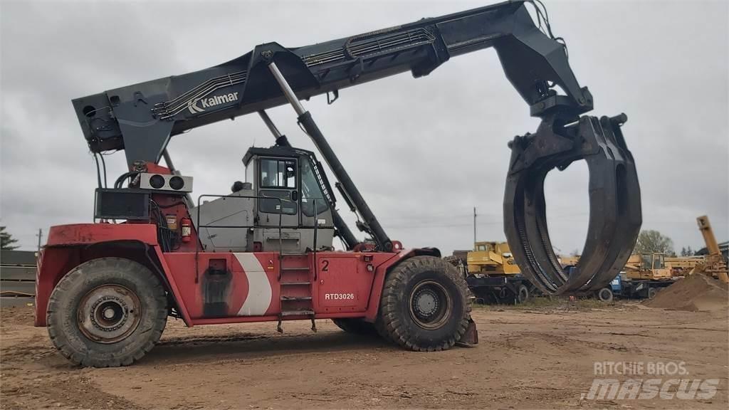 Kalmar RTD 3026 伸縮臂操作車