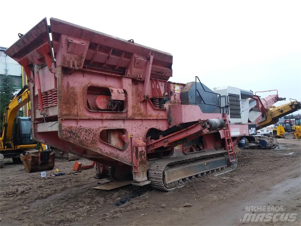 Sandvik QJ341 移動式壓碎機