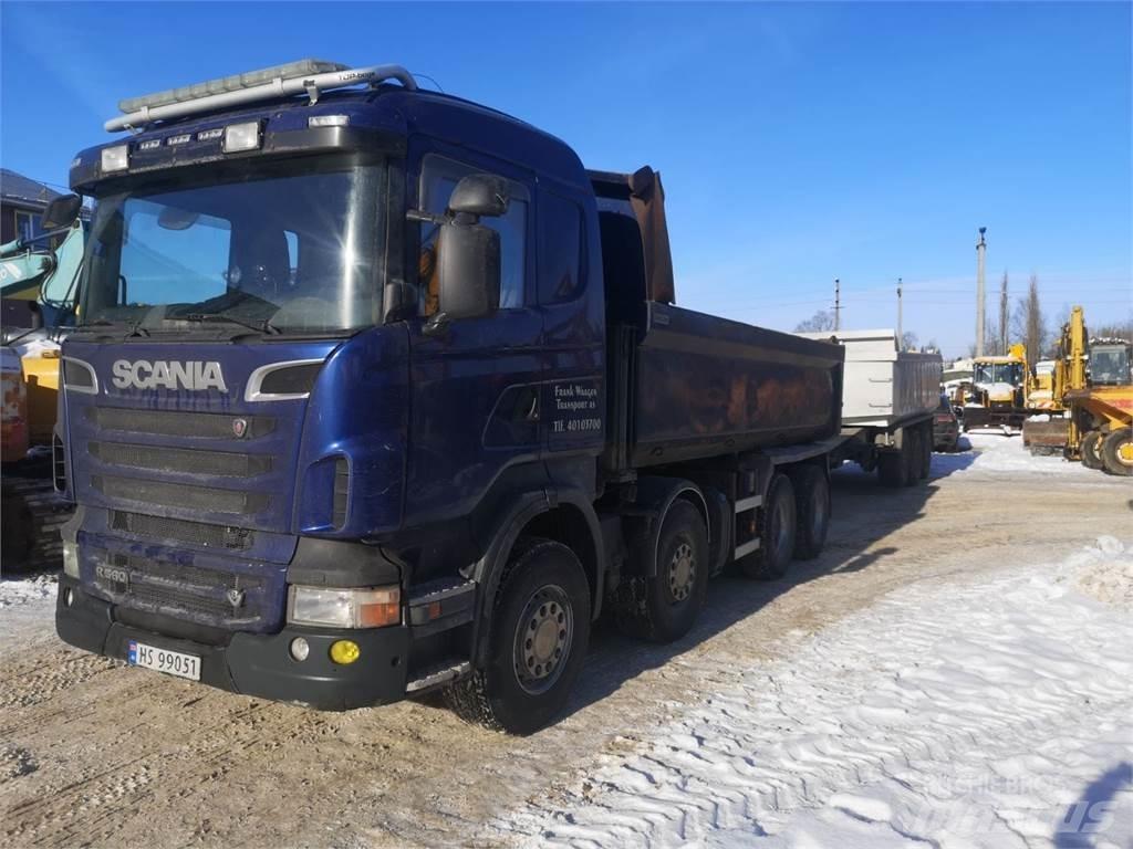 Scania R560 8x4 裝載運輸卡車
