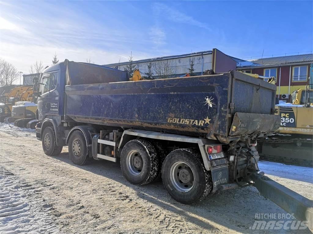 Scania R560 8x4 裝載運輸卡車
