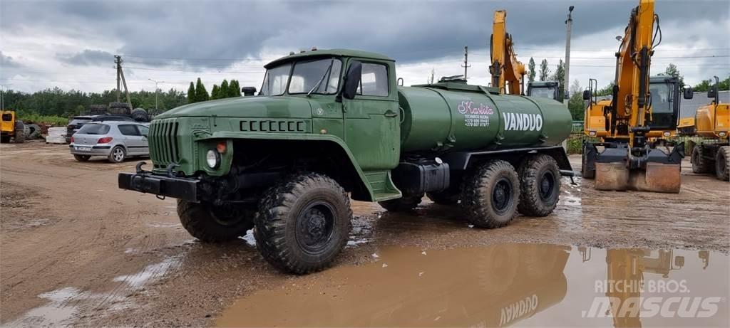 Ural Ural 多用途機械