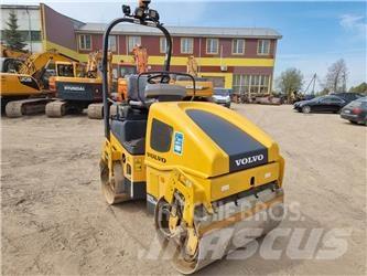 Volvo DD25 雙輪滾壓機