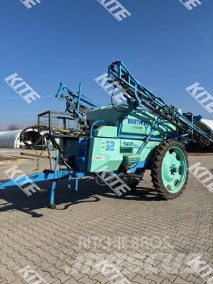 Berthoud Racer 3200/18 牽引式噴霧機