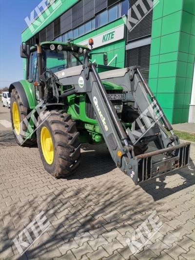 John Deere 6830 Premium 曳引機