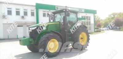 John Deere 7200R 曳引機