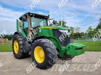 John Deere 7230R 曳引機