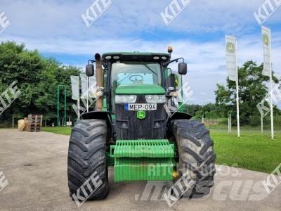 John Deere 7230R 曳引機