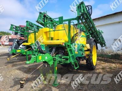 John Deere 732I/27M 牽引式噴霧機