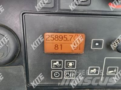 John Deere 8130 曳引機