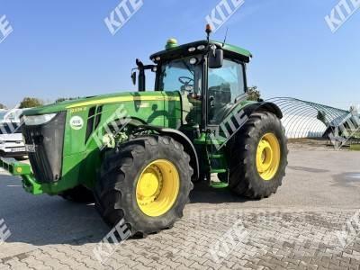 John Deere 8335R 曳引機