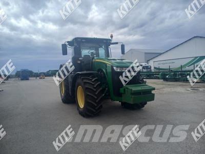 John Deere 8370R 曳引機