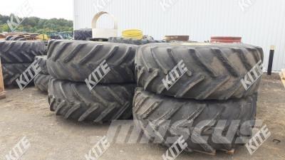 John Deere 9520R 曳引機