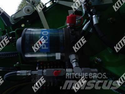 John Deere 960 圓型牧草打包機