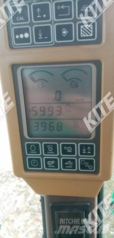 John Deere 9880i STS 聯合收穫機