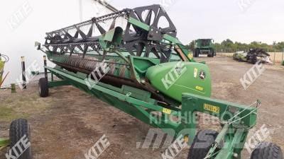 John Deere S670 聯合收穫機