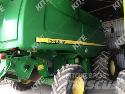 John Deere S690I 聯合收穫機