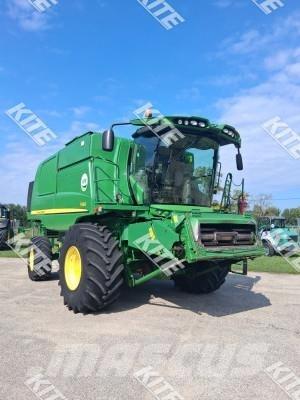 John Deere T660 聯合收穫機