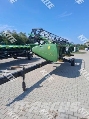 John Deere T660 聯合收穫機
