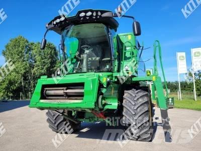 John Deere W540 2WD 聯合收穫機